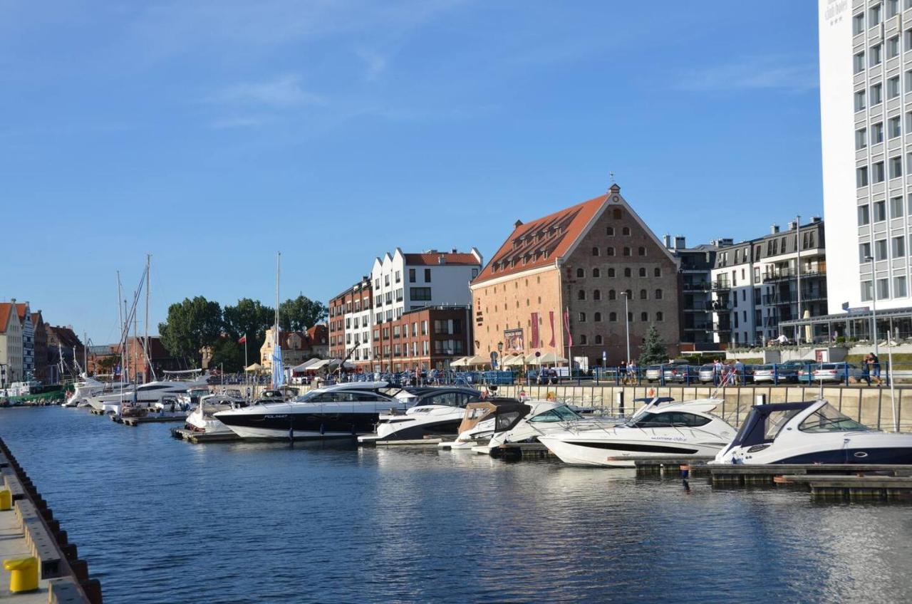 Nowe Mieszkanie W Riverside W Centrum Starego Miasta II Z Parkingiem Gdansk Ngoại thất bức ảnh